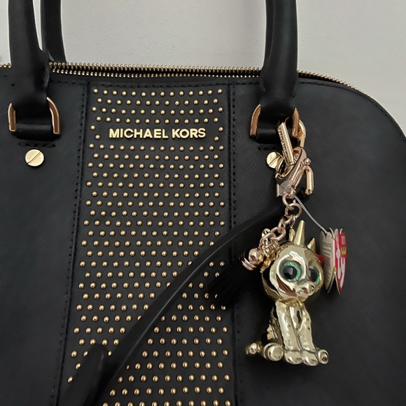 Michael Kors Handbags - Michael Kors bag
